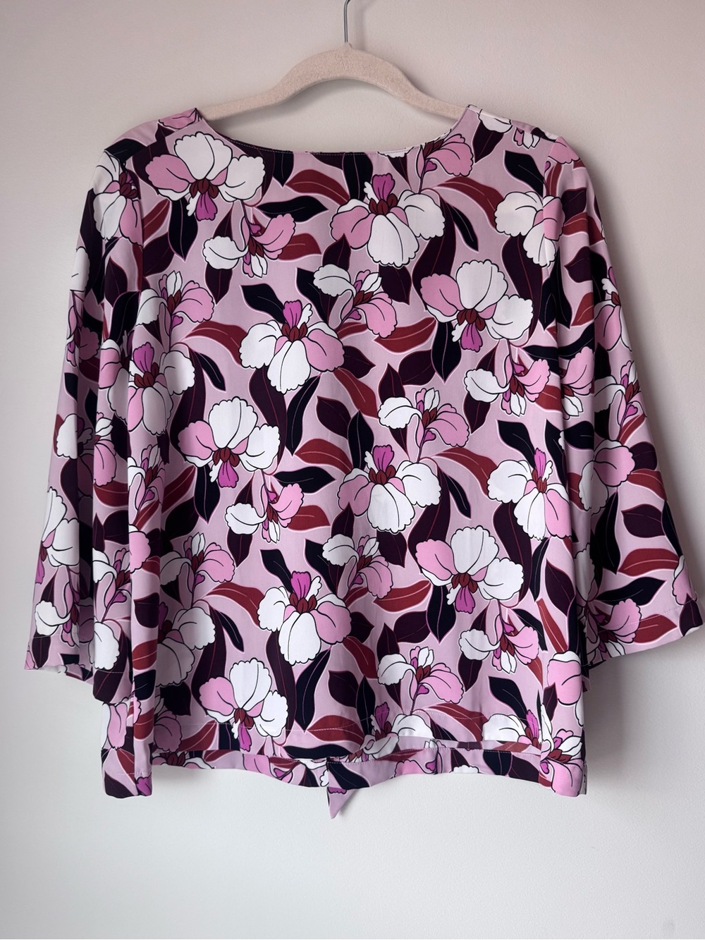 Ann Taylor Factory MP floral pink petals back tie ribbon flare sleeves.